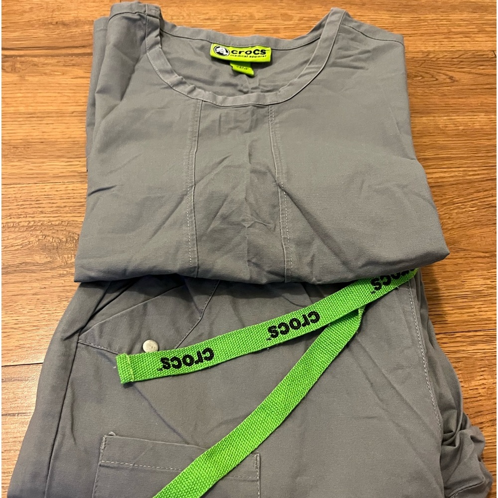 Nurse Scrub Set